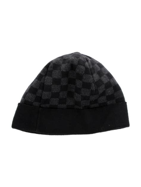 Louis Vuitton Petit Damier Skull Cap .